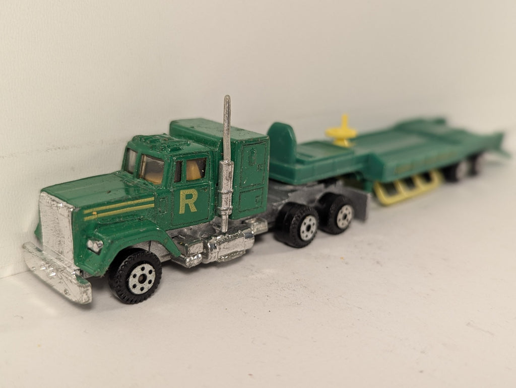 Road Champs Mack Super-Liner with Robbins Transportation Low Loader Trailer