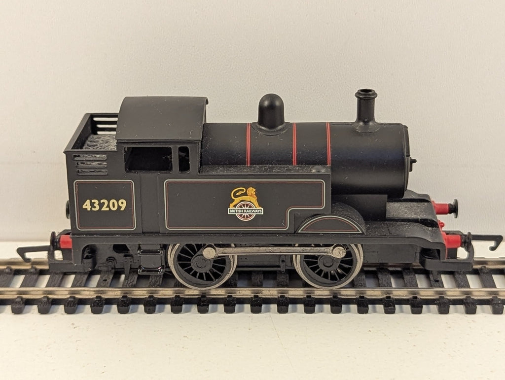 Hornby R2877 OO Gauge 0-4-0 Tank Locomotive Collectors Club 2009