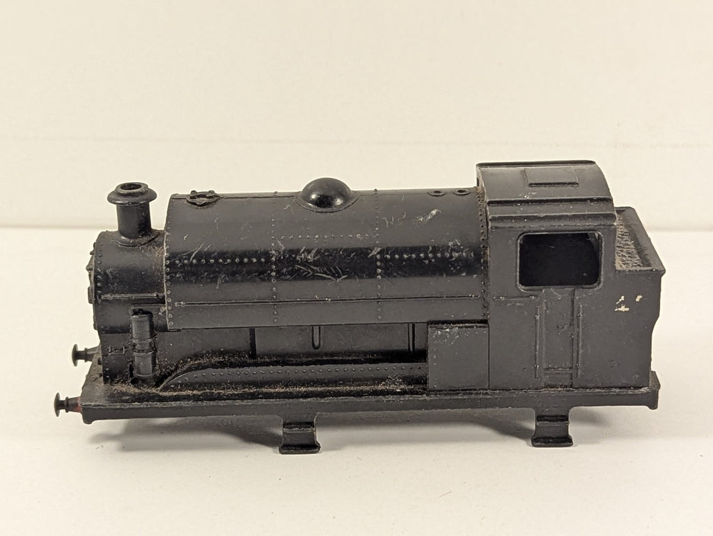 TRIANG R153 BODY for BR BLACK 0-6-0 SADDLE TANK LOCOMOTIVE 748