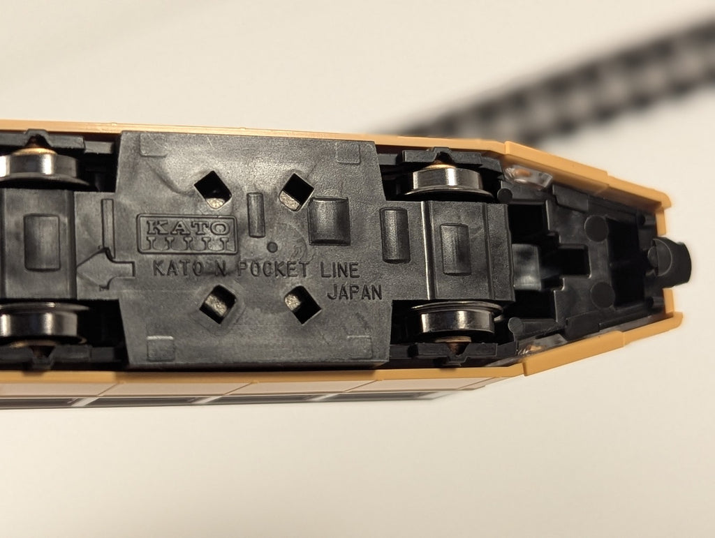 Kato N Gauge N Pocket Line Tram Yellow and White Dummy Unit