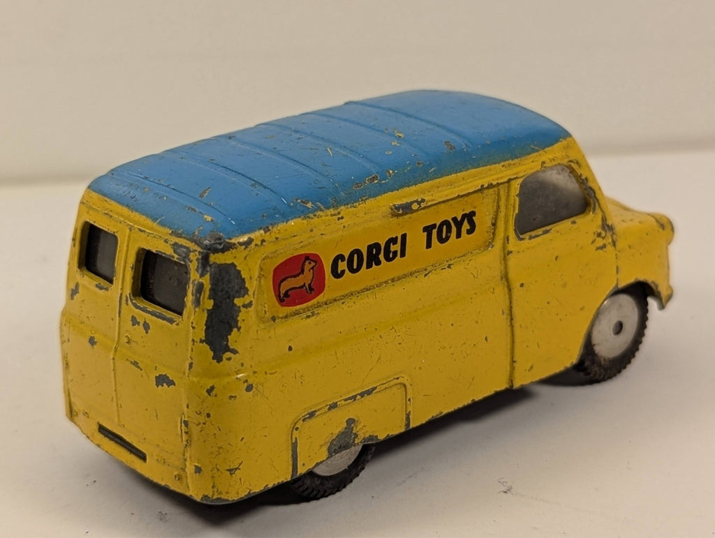 Corgi Toys 422 Bedford 12cwt Van 1:43 Scale - Chipped Paint
