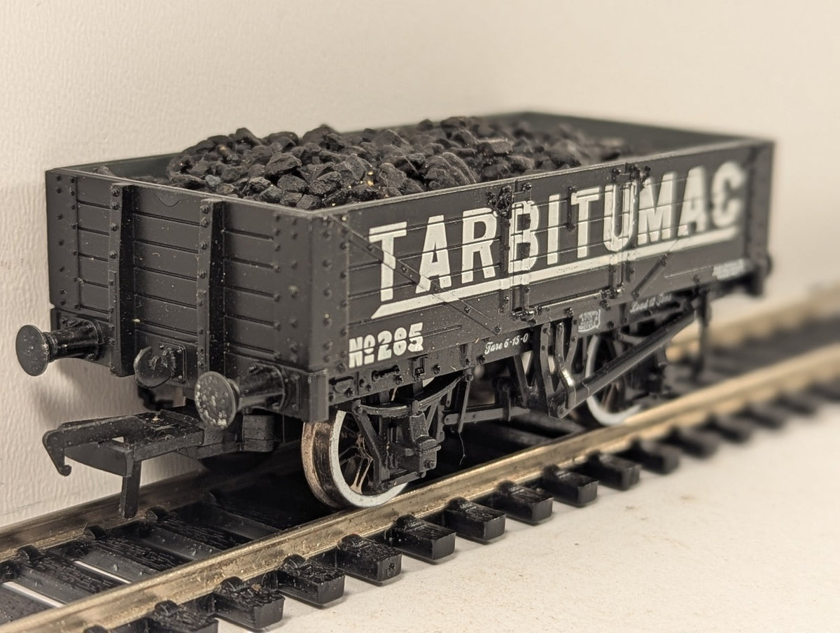 Bachmann OO Gauge 7 Plank Open Wagon Goods Wagon 285 Tarbitumac