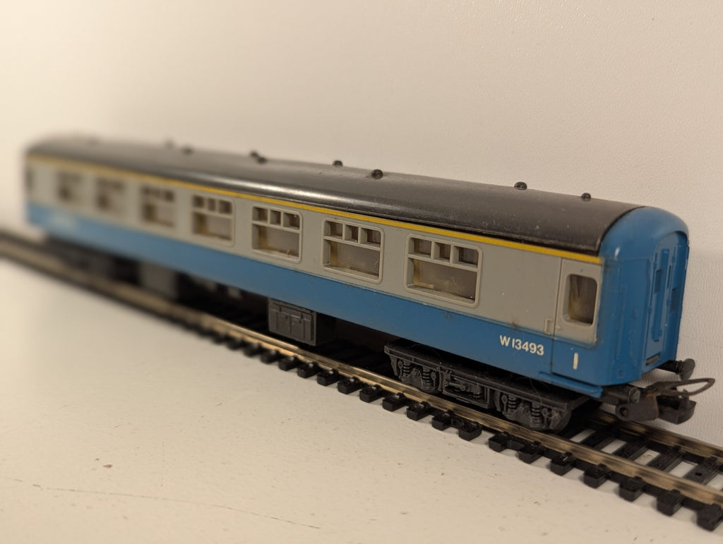 Lima HO Gauge BR Blue & Grey Composite Coach