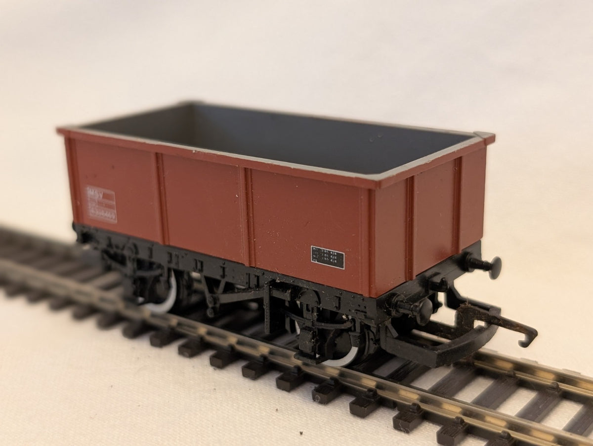 Hornby OO Gauge 21 Ton Mineral Wagon MSV Goods Wagon B388469 BR Brown