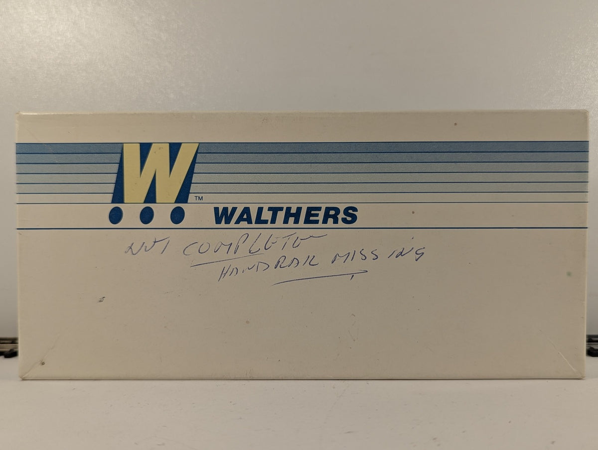 Walthers HO Gauge 30ft Tank Car ECUX 102026 ECUX Black 932-5105