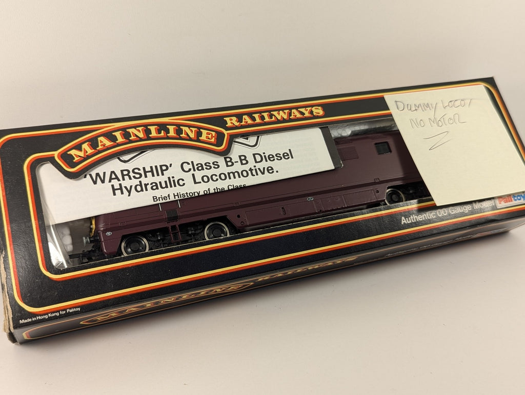 Mainline OO Gauge Class 42 Warship Class Hermes Diesel Locomotive D823 BR Maroon
