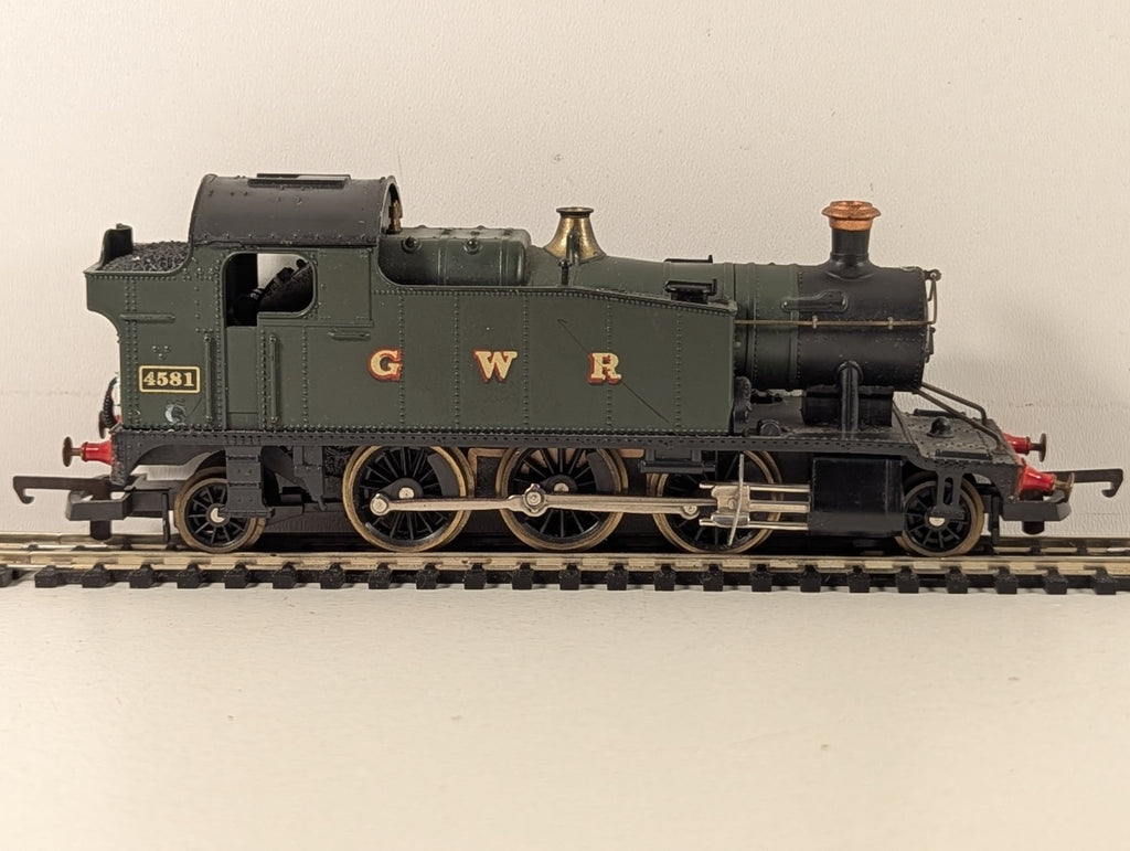 Lima OO Gauge GWR Class 45xx 2-6-2T Prairie Tank Steam Locomotive