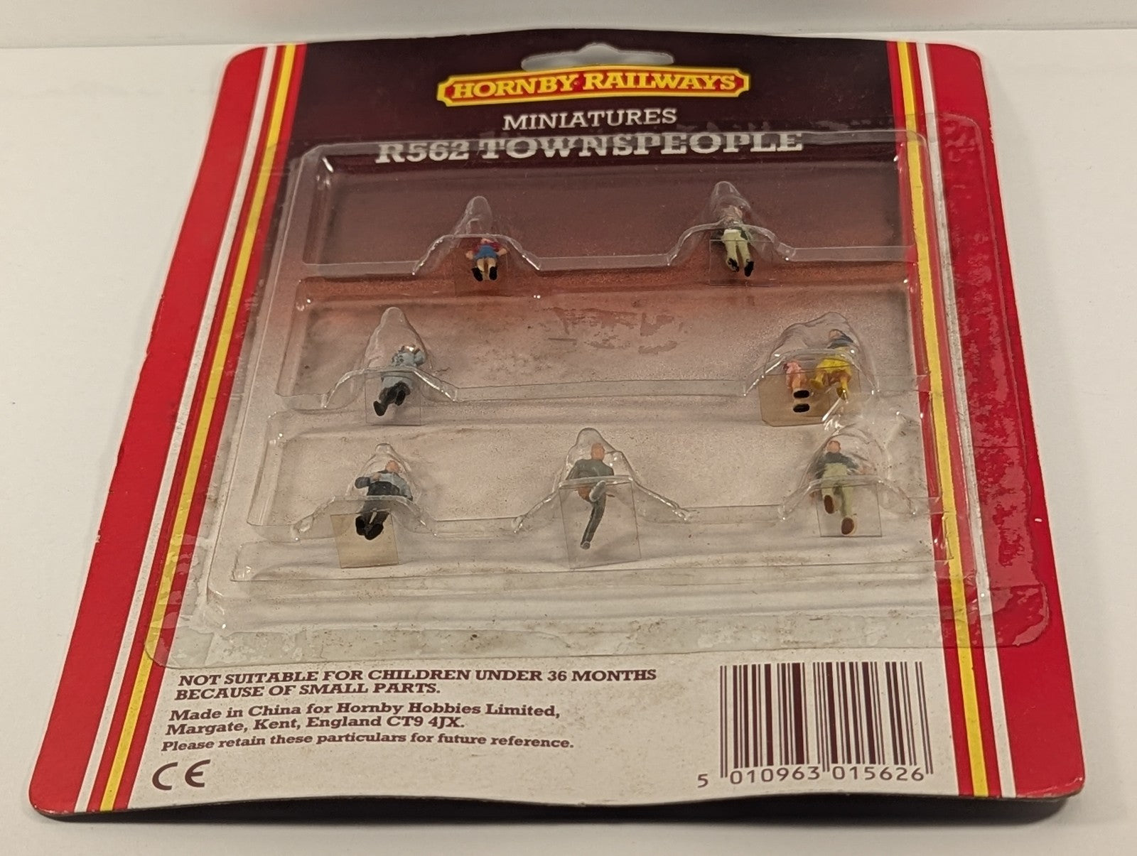 Hornby OO Gauge Townspeople Figures R562
