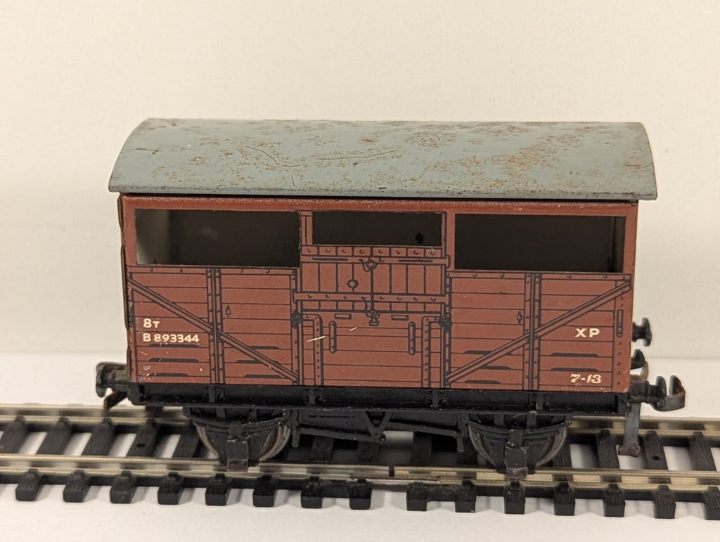 Hornby Dublo OO Gauge Cattle Wagon
