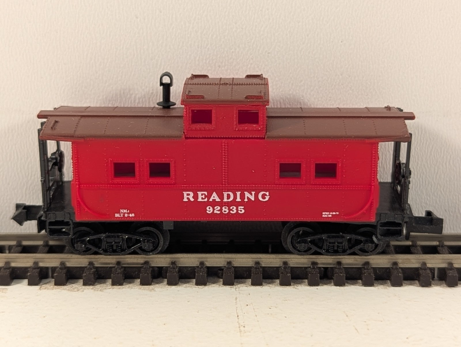 Life-Like 7974 N Gauge Reading Caboose - Boxed