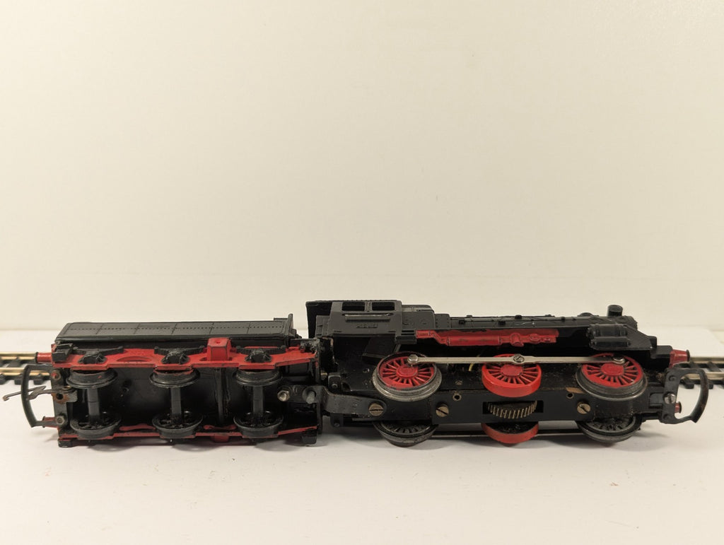 Roco HO Gauge German 0-6-0 Tender Engine Non-Runner