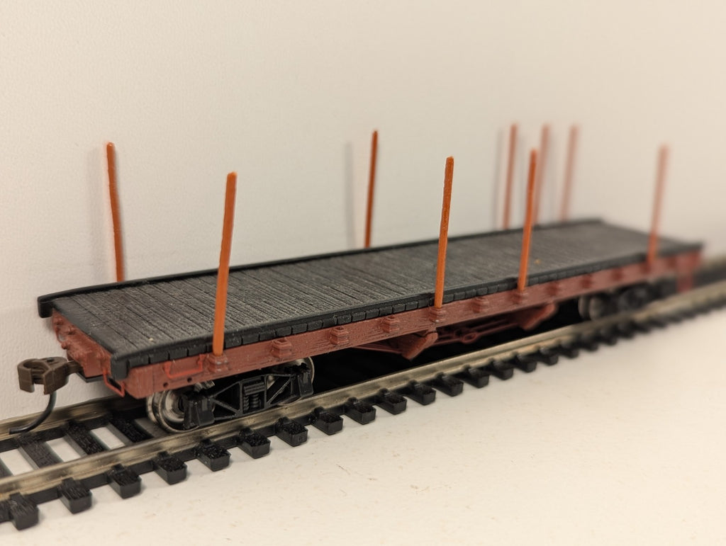 Bachmann HO Gauge Red Flatbed Log Wagon missing skeletal pillars
