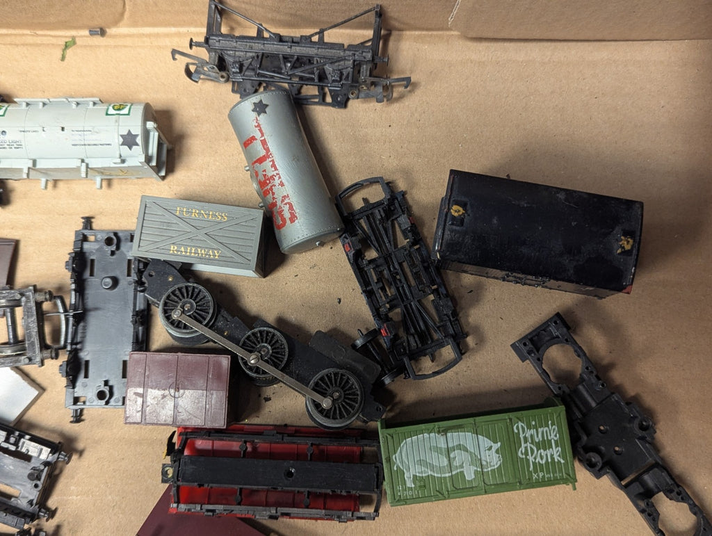 OO Gauge Job Lot of Model Railway Spares & Parts - 205