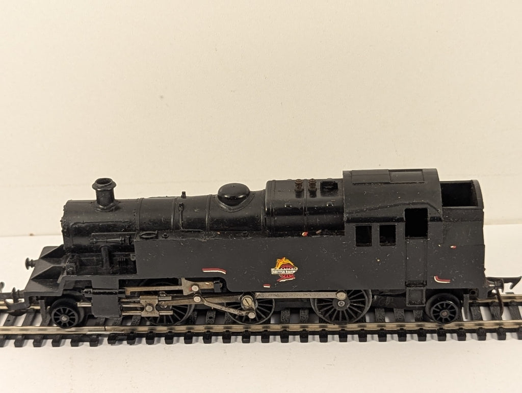 Tri-ang R59 BR Class 3MT 2-6-2T Tank Locomotive No.82004  - Needs Attention