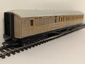 Hornby OO Gauge LNER Teak Composite Coach Passenger Coach 4237 R477