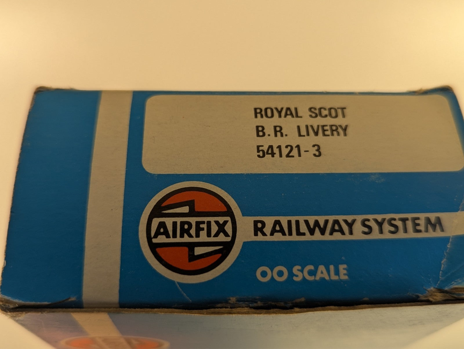 Airfix Railway System 54121-3 Royal Scot BR Green Steam Locomotive - Boxed