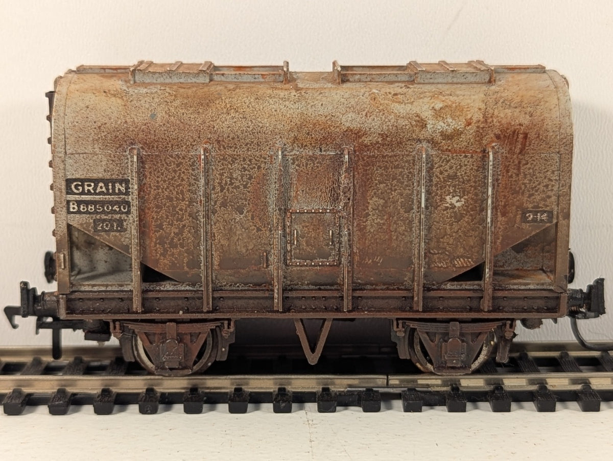 Wrenn Railways W5020 Bulk Grain Wagon “Kelloggs”