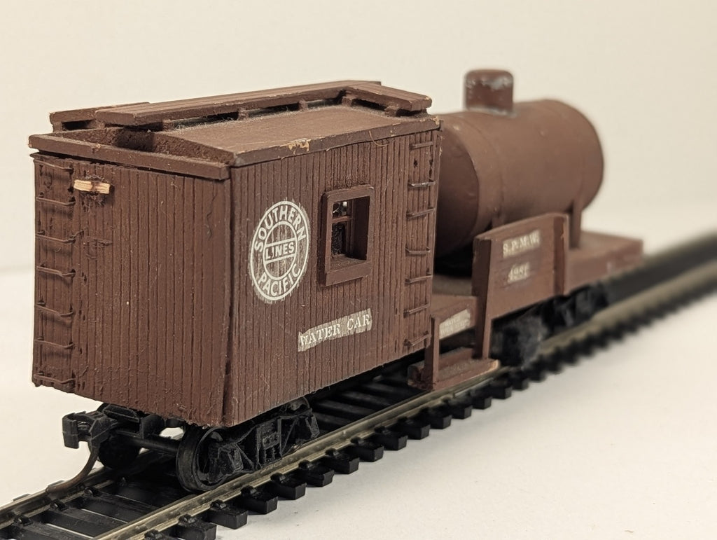 Kitbuilt HO Scale Southern Pacific MOW Water Car 4981 Southern Pacific MOW Brown
