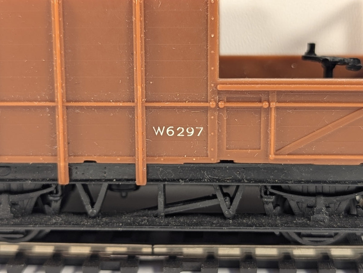 Tri-ang OO Gauge GWR Shunt Truck Goods Wagon W6297 BR Brown R17