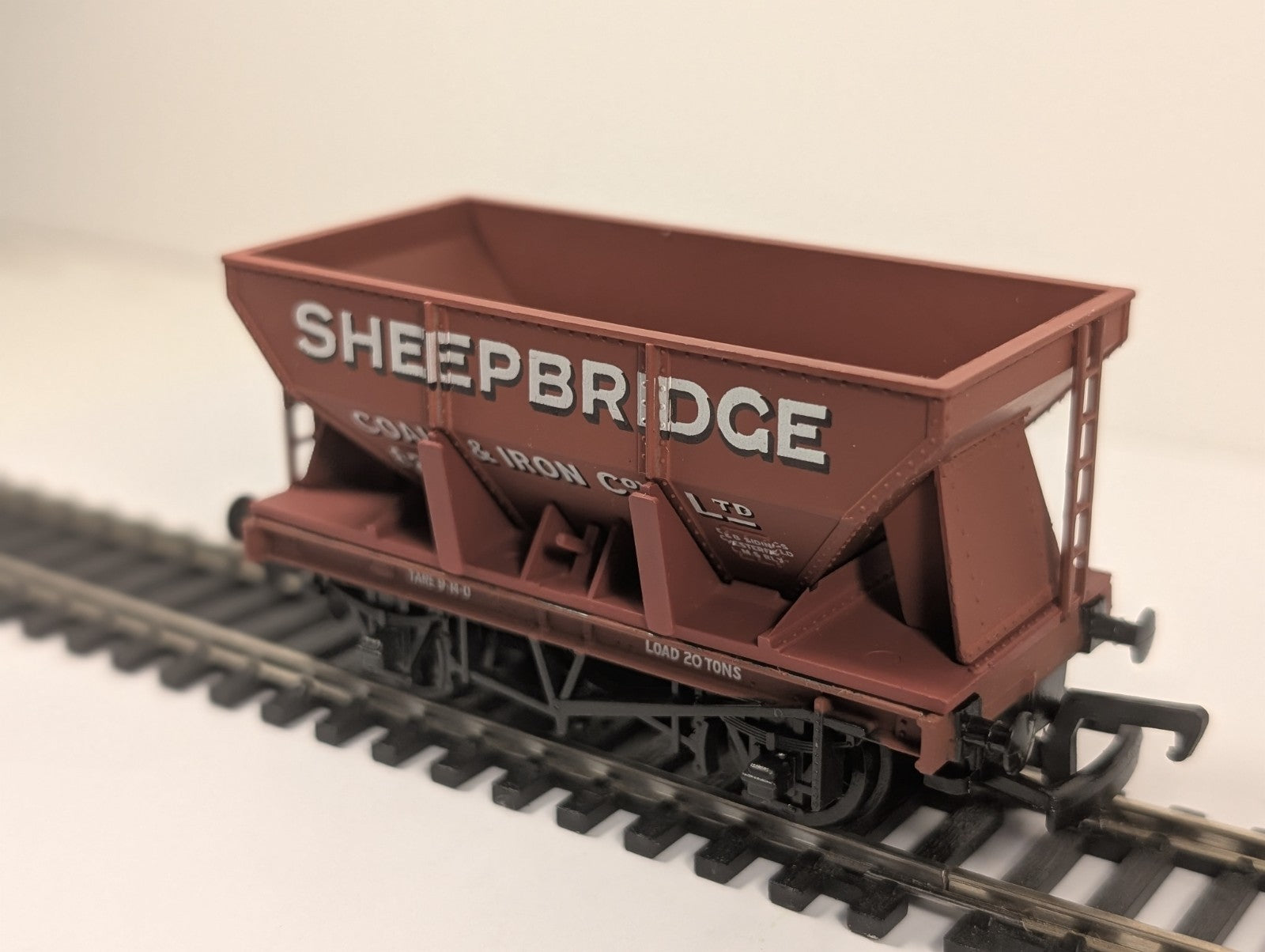 Mainline OO Gauge Sheepbridge Coal & Iron Co Ltd Hopper Wagon