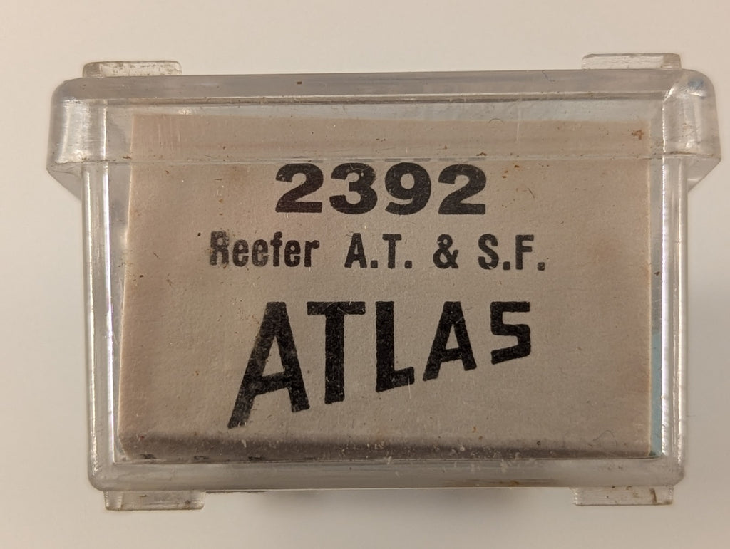 Atlas 2392 N Gauge Orange Reefer Car - Boxed