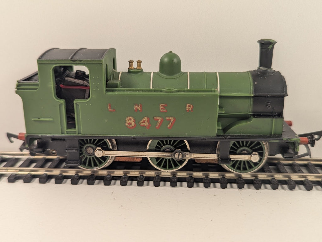 Hornby R252 OO LNER J83 8477 Tank Loco Spares