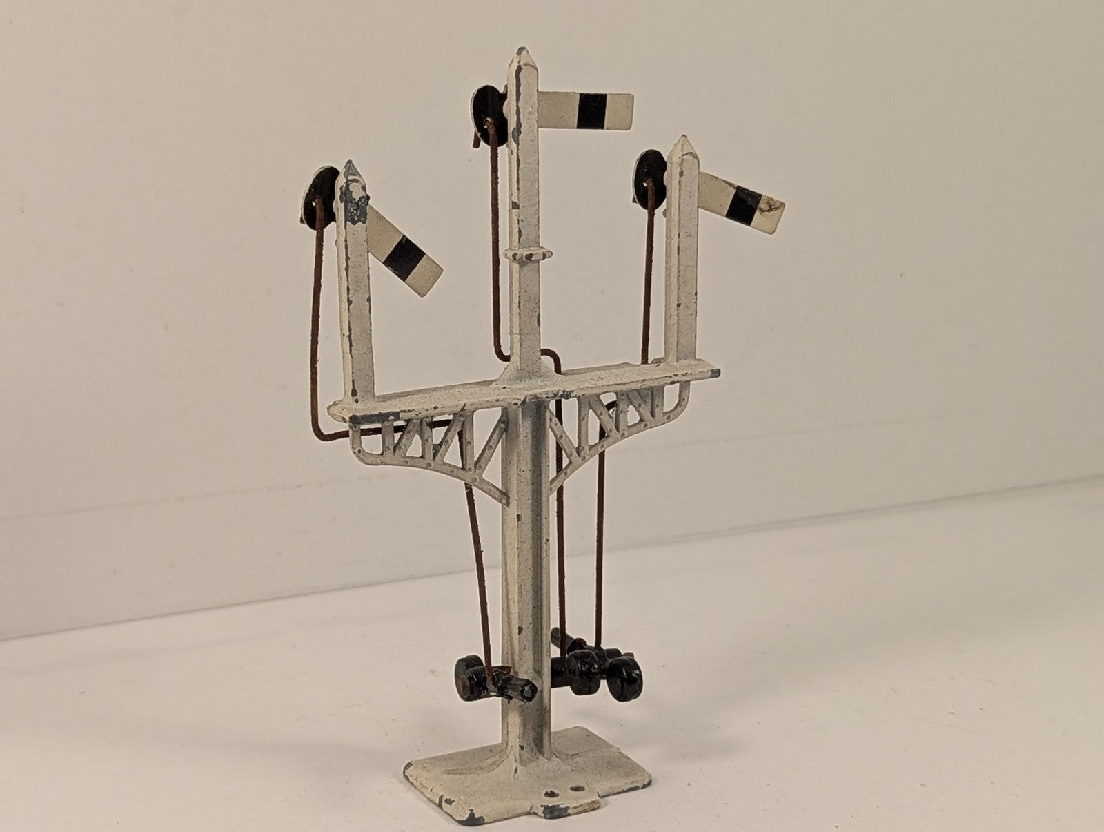 Crescent OO Gauge Triple Junction Semaphore Signal