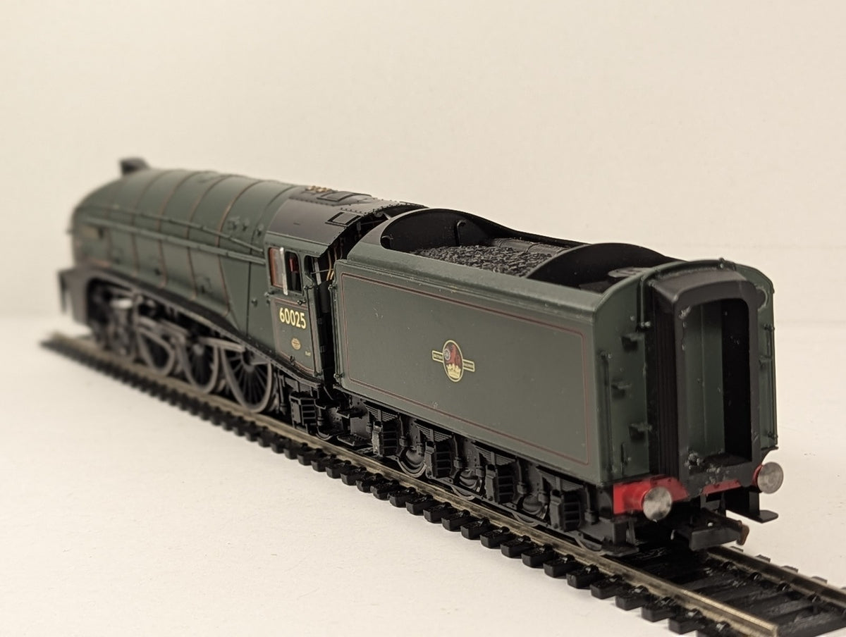 Hornby OO Gauge Class A4 60025 'Falcon' Steam Locomotive BR Green