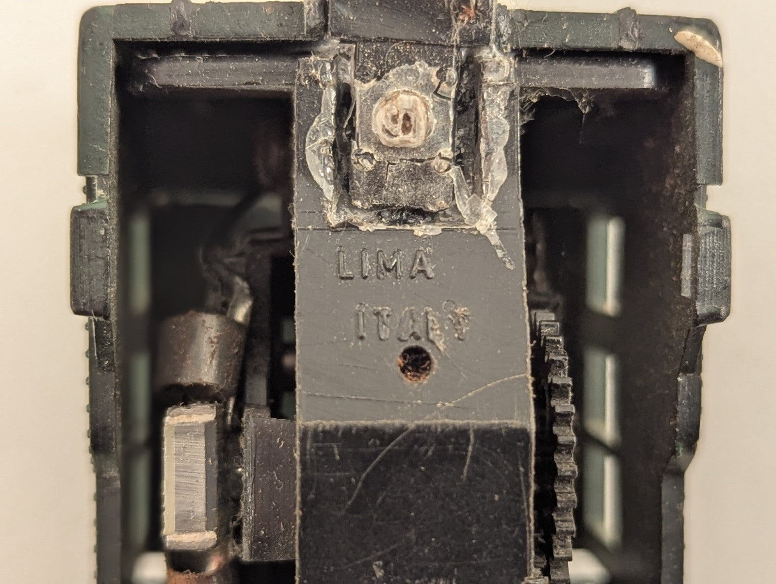 Lima OO Gauge GWR 0-4-0 Tank Locomotive 148 – Spares / Repair