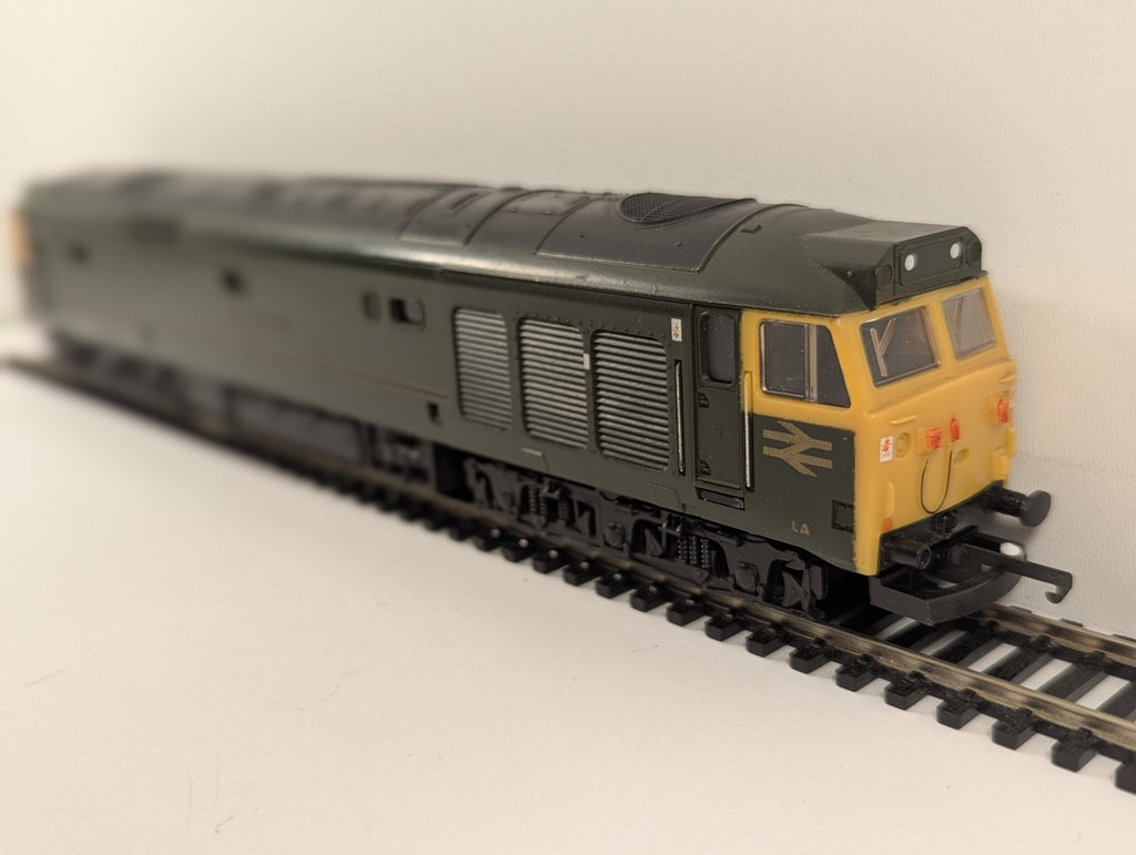 Lima OO Gauge Class 50 50007 'Sir Edward Elgar' Diesel Locomotive GWR Green