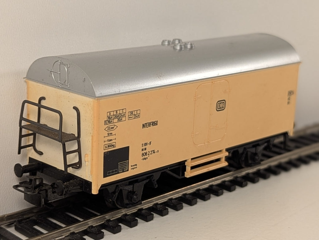 Märklin HO 4415 Interfrigo Refrigerator Car – DB