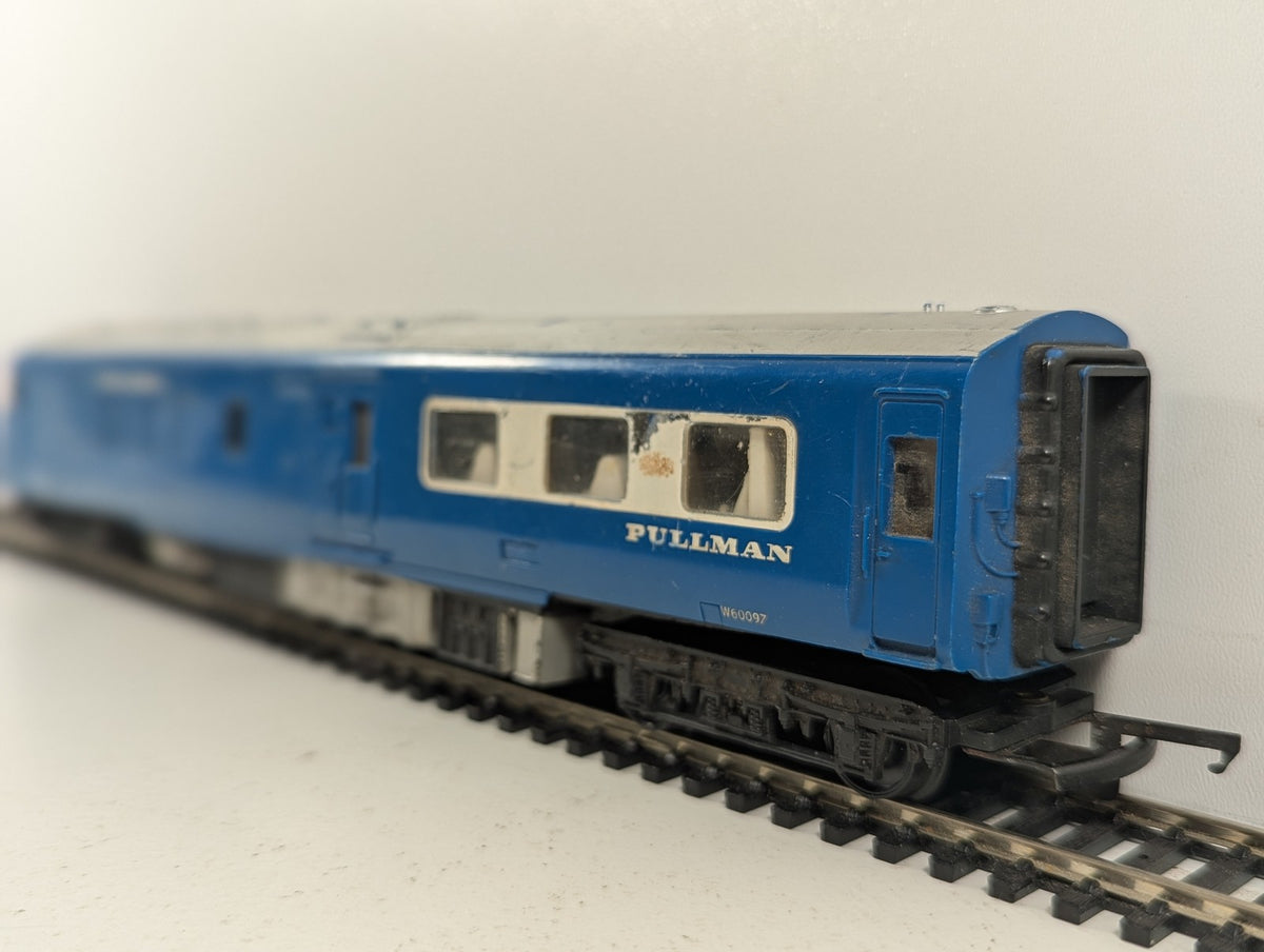 Tri-ang OO Gauge Blue Pullman Motor Coach Power Car W60097 Nanking Blue & White