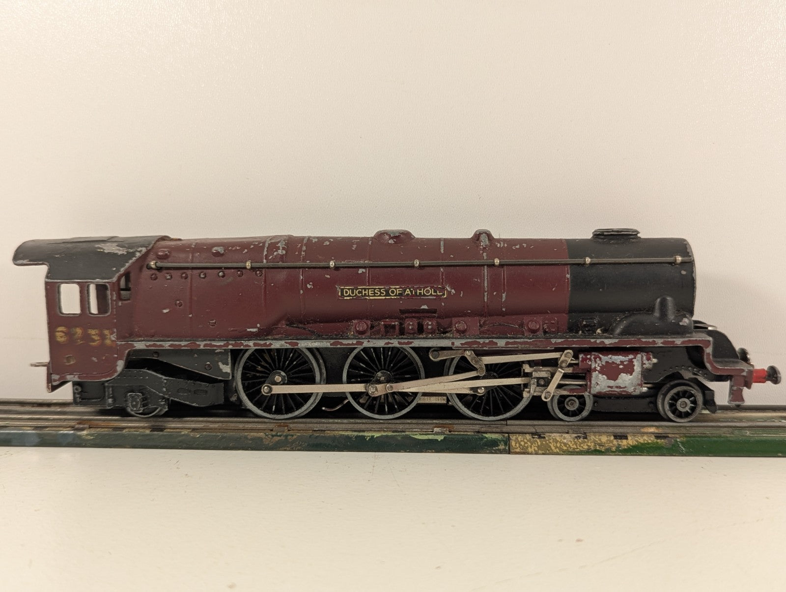 Hornby Dublo EDL2 OO Gauge Duchess of Atholl Poor Runner