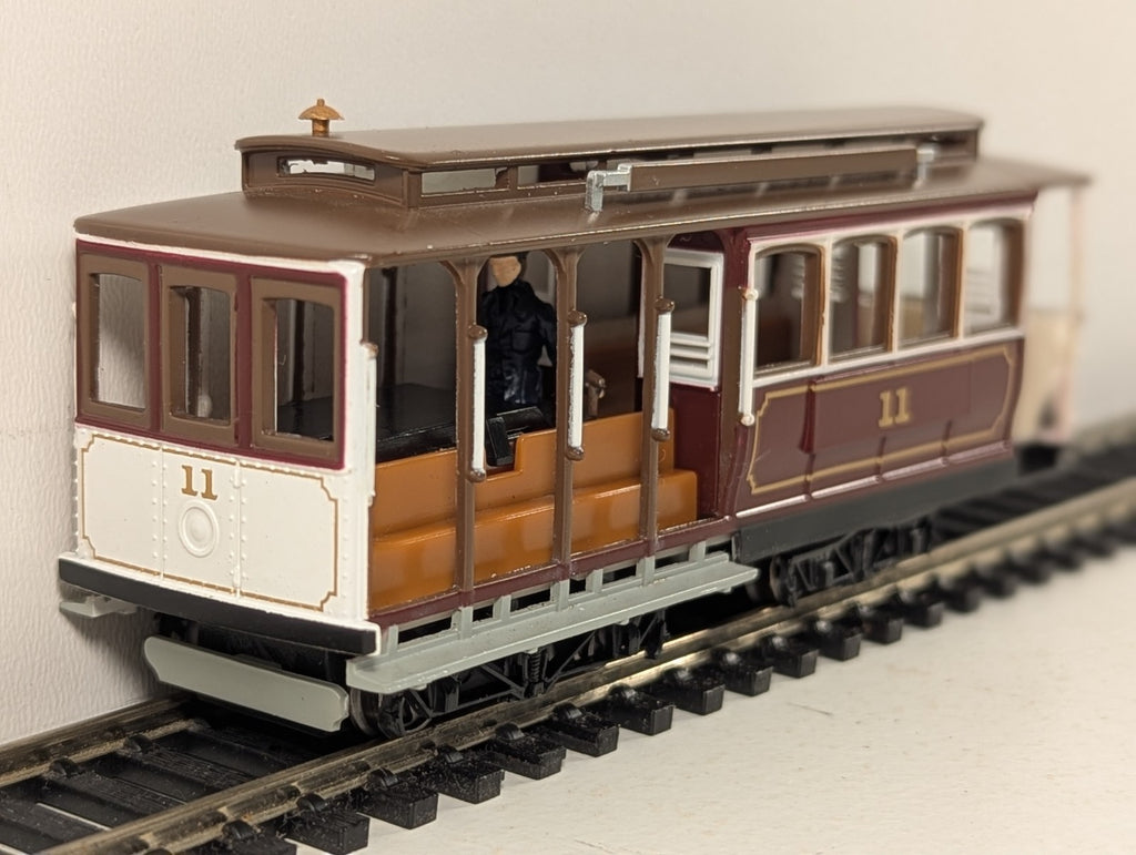 Bachmann HO Scale Cable Car 11 Red 60530 - Boxed