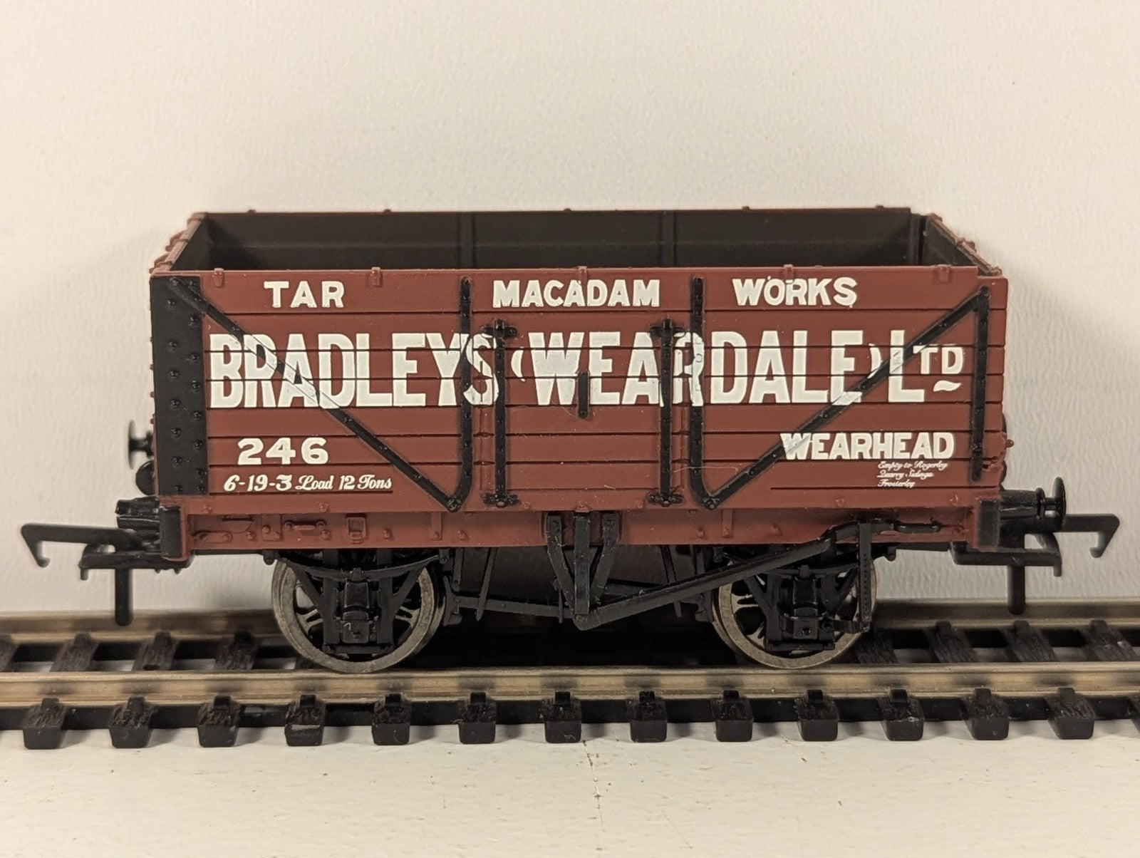 Bachmann 37-083 OO Gauge 7 Plank End Door Wagon Bradleys Weardale Ltd