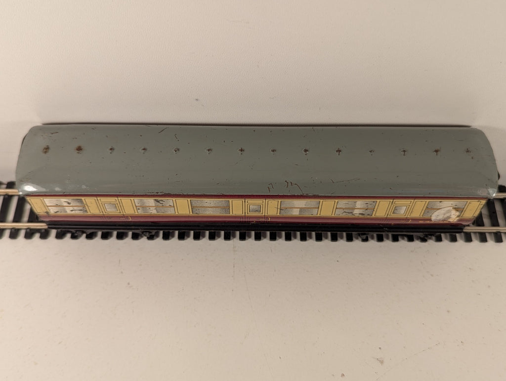 HornbyDublo BR Gresley Corridor Composite Coach Tinplate OOGauge - Damaged Decal