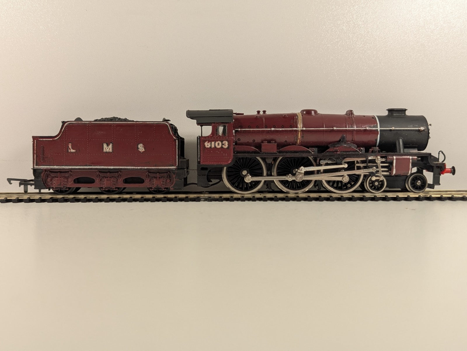 Airfix OO Gauge Royal Scots Fusilier Steam Locomotive - Repainted Maroon