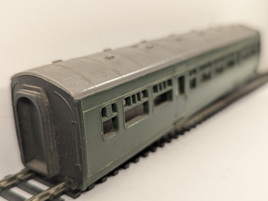 Tri-ang OO Gauge BR DMU Trailer Coach Diesel Multiple Unit M79632 BR Green R158