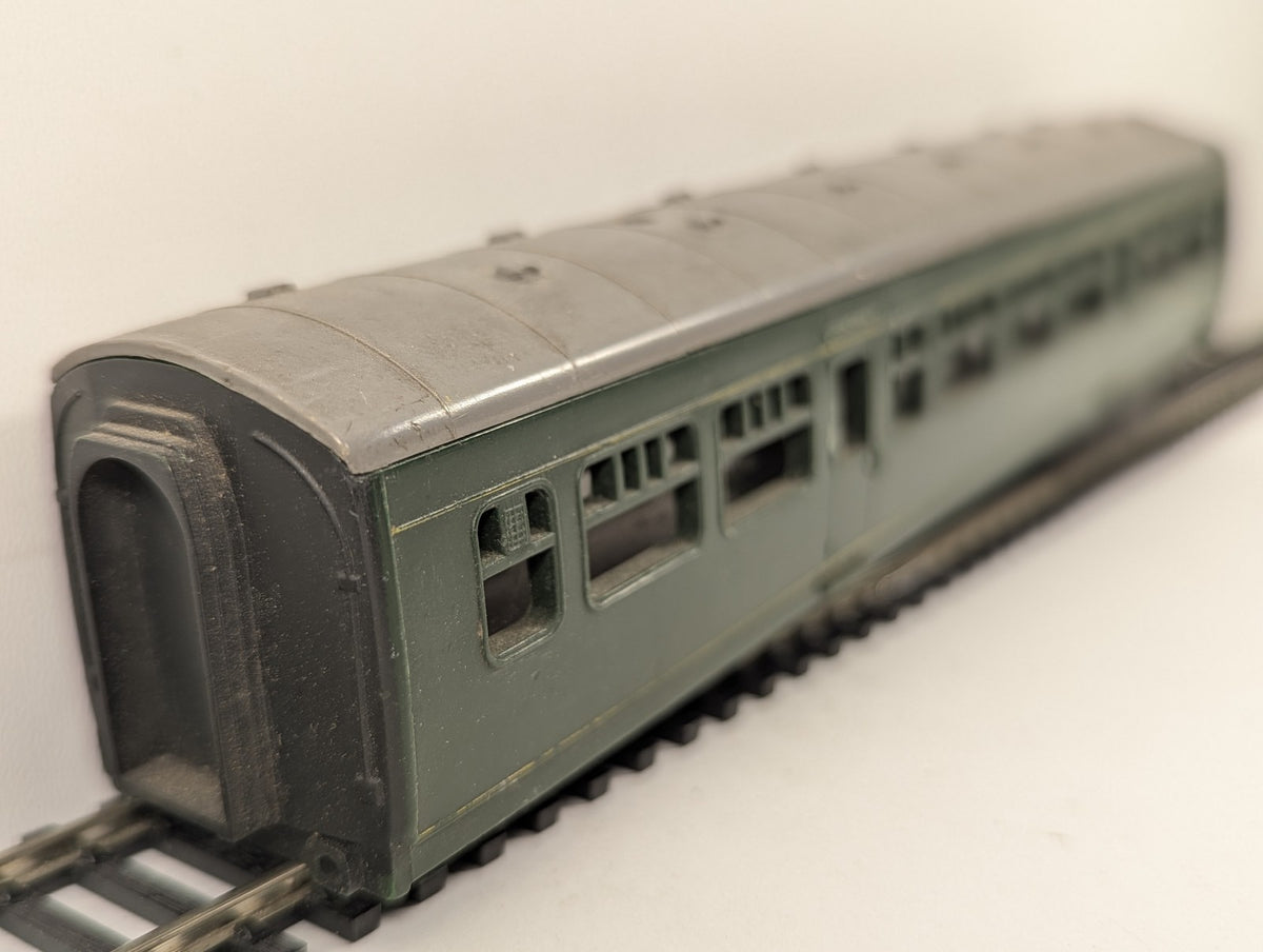 Tri-ang OO Gauge BR DMU Trailer Coach Diesel Multiple Unit M79632 BR Green R158