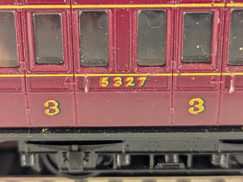 Mainline OO Gauge LMS 57ft Corridor Brake Third Passenger Coach