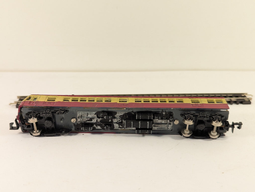 Repainted N Gauge Japanese Dummy Unit Missing Wheels