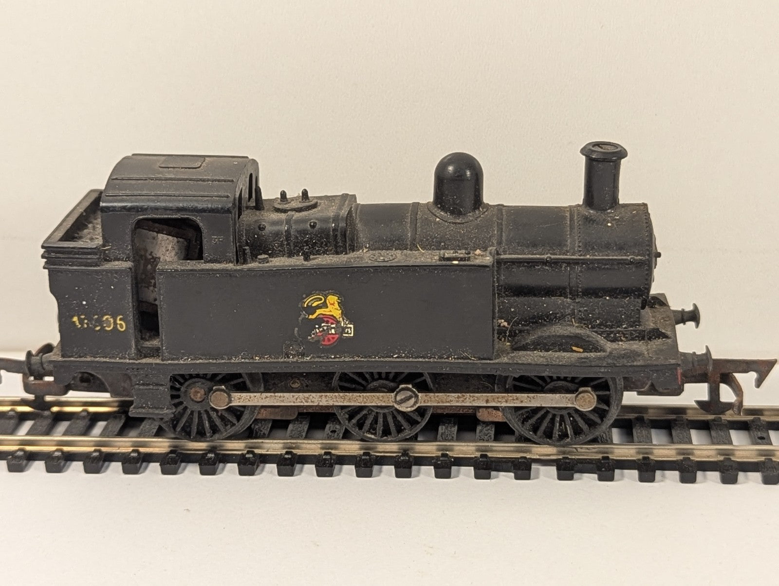 Tri-ang T90 OO Gauge Class 3F Jinty 0-6-0T BR Black – Spares/Repair