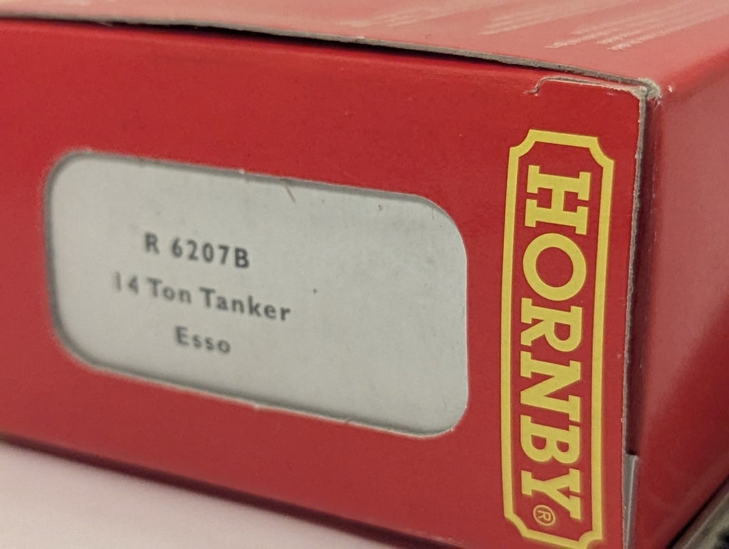 Hornby OO Gauge 14 Ton Tanker Esso Goods Wagon 1636 Esso Dalkeith Test Well