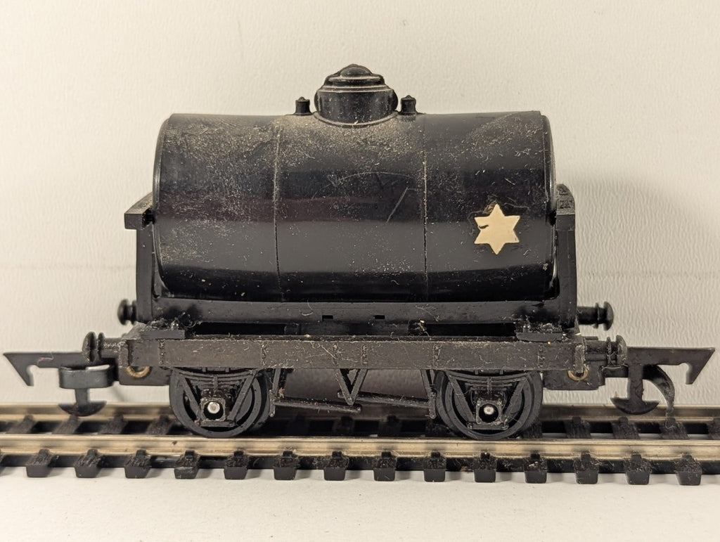 Tri-ang OO Gauge Shell-BP Tank Wagon Freight Wagon Shell-BP Black R.12