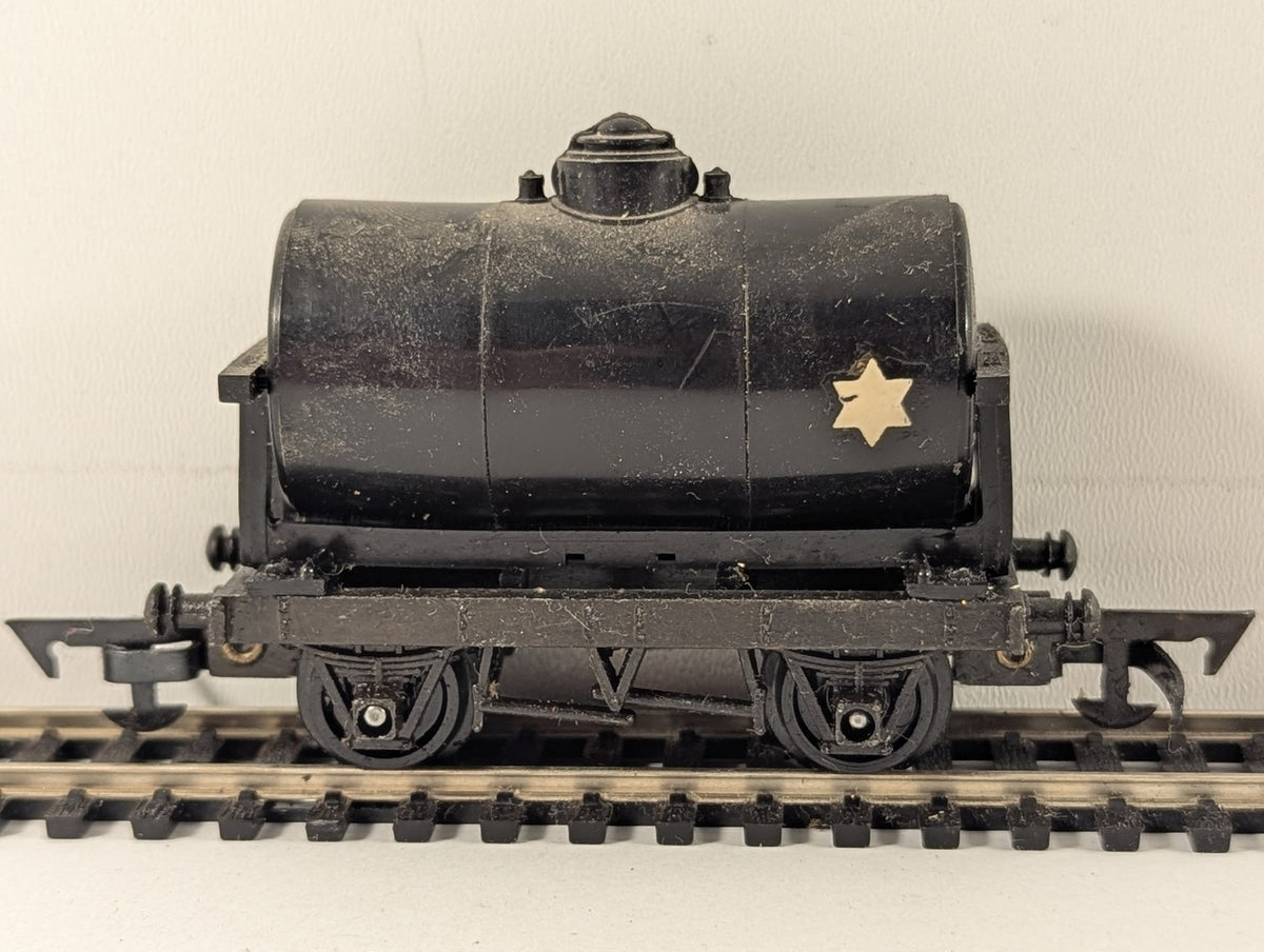 Tri-ang OO Gauge Shell-BP Tank Wagon Freight Wagon Shell-BP Black R.12