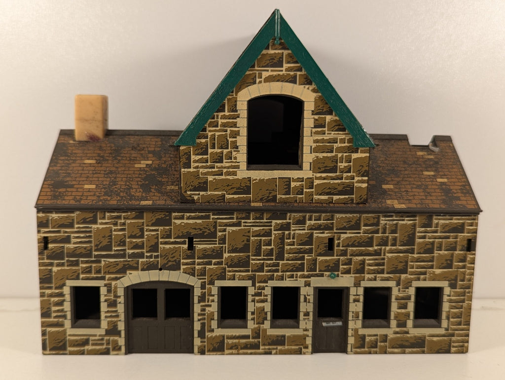 Hornby R524 Booking Hall – Missing Pieces