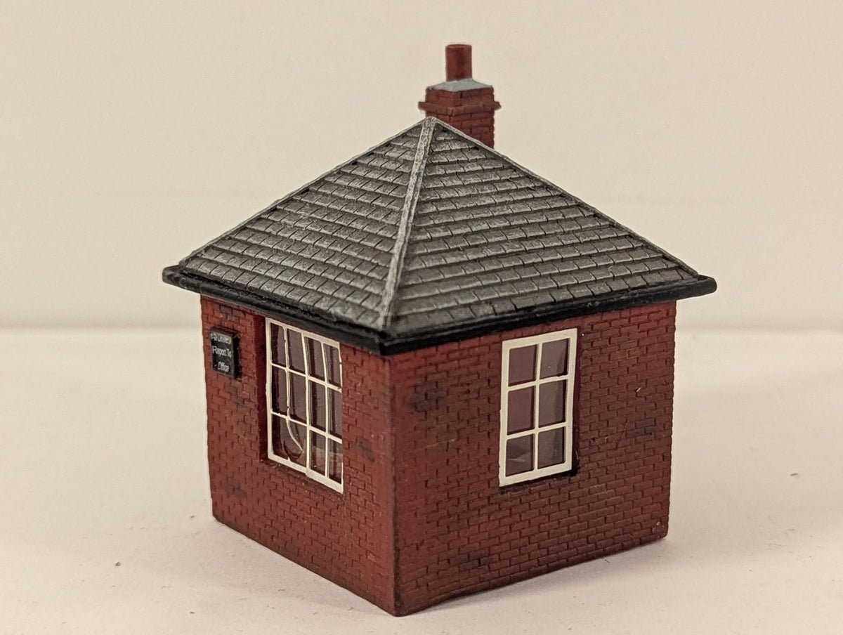 Hornby OO Gauge Skaledale Weighbridge Office Building Red Brick R8293