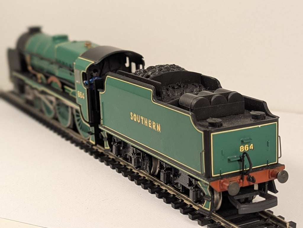 Bachmann 31-401 Lord Nelson 4-6-0 No. 864 “Sir Martin Frobisher” – Spares/Repair