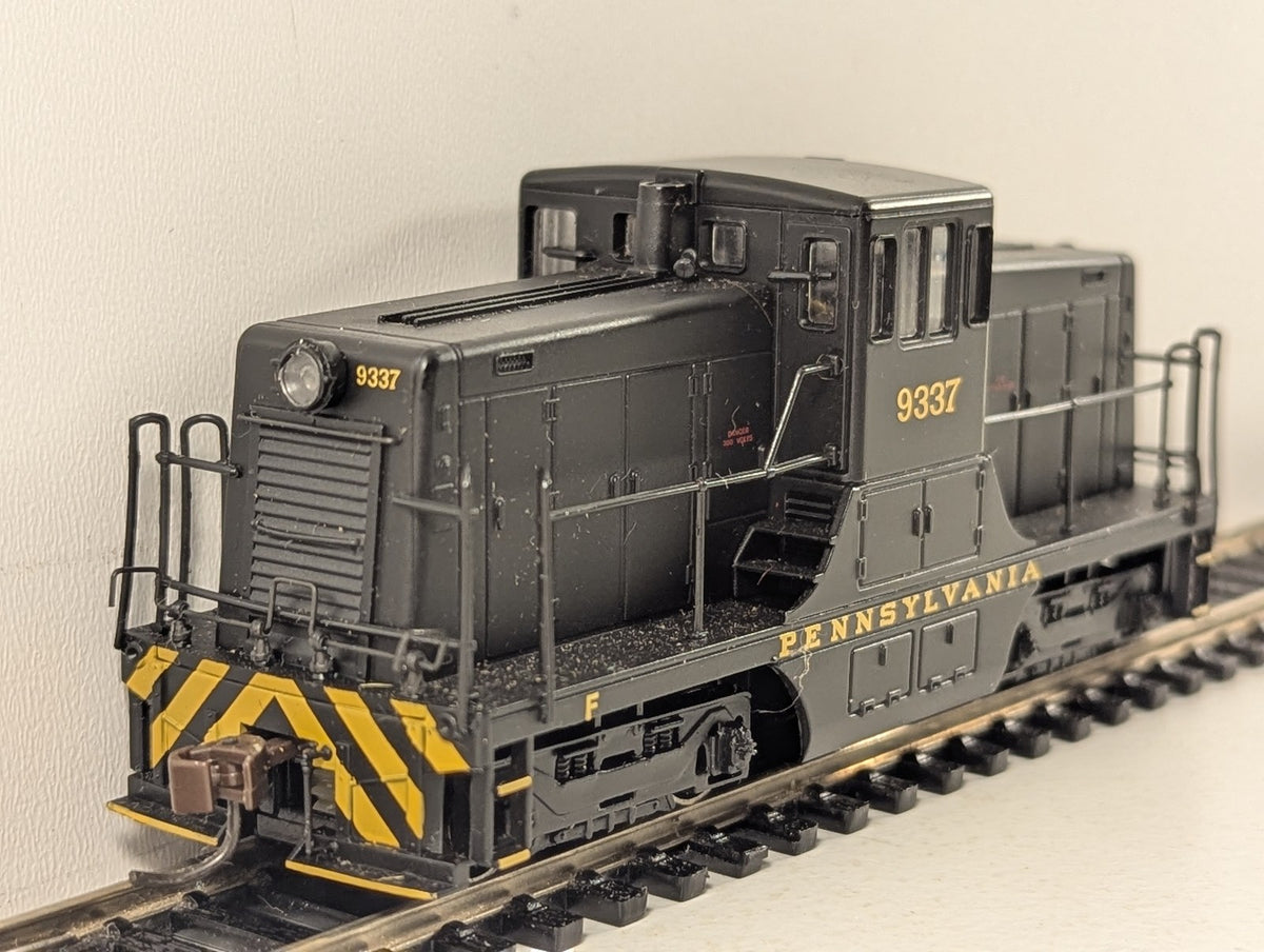 Bachmann HO Scale GE 44-Ton Switcher Locomotive 9337 DCC Fitted