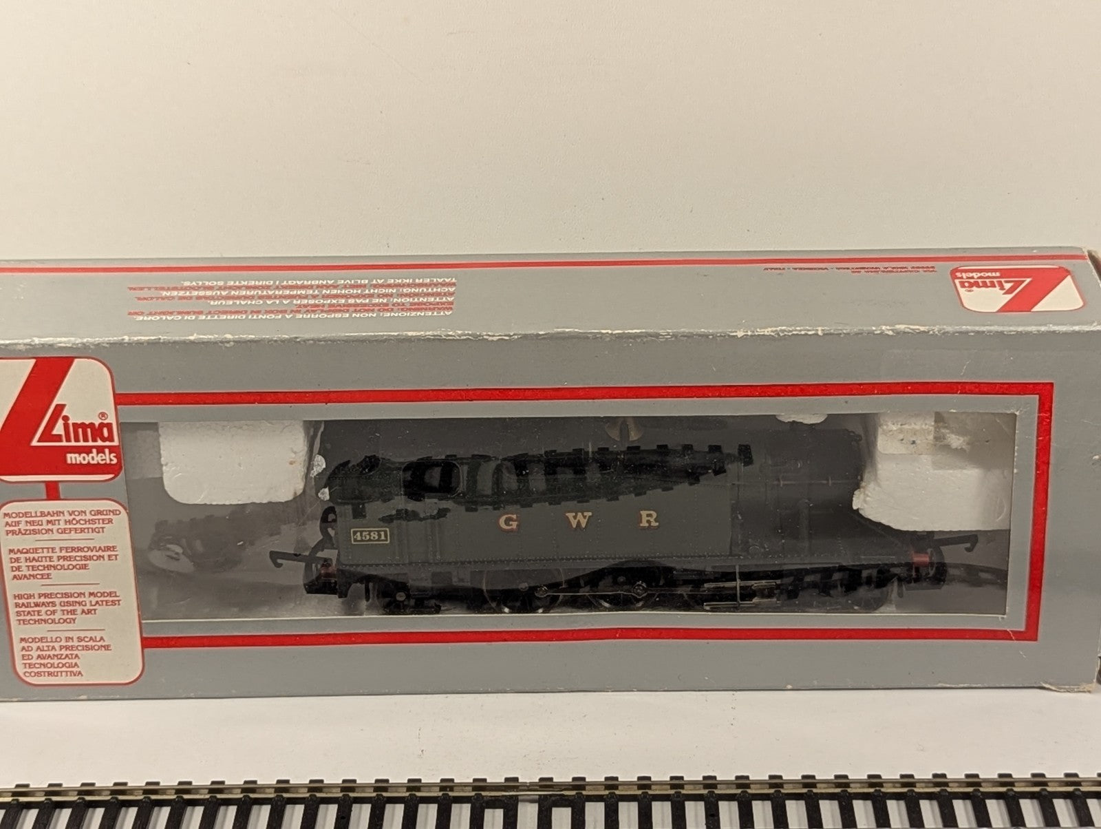 Lima OO Gauge Class 4575 Small Prairie Steam Locomotive 4581 GWR Green